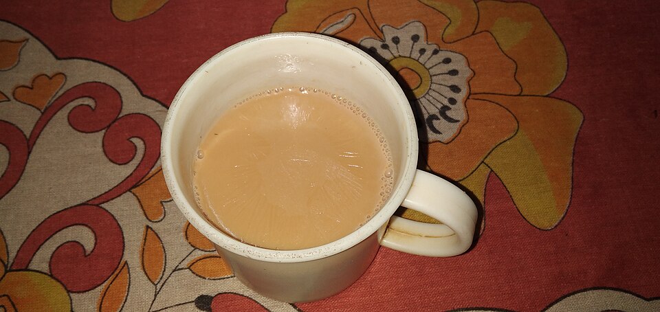Black tea with milk