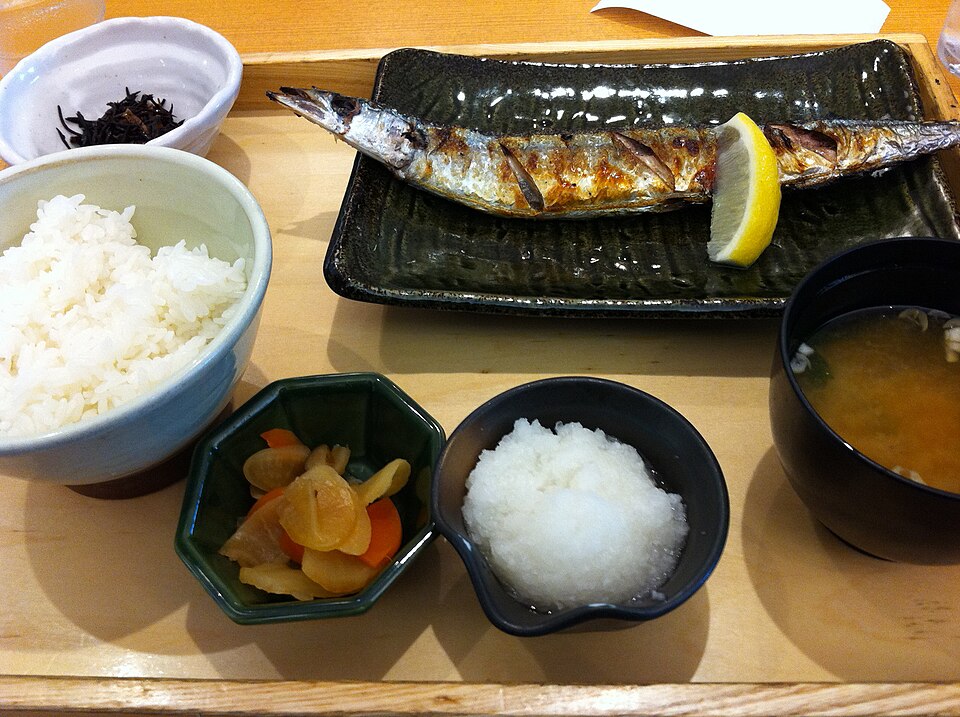 Honey-braised saury