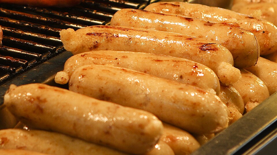 Sticky rice sausage