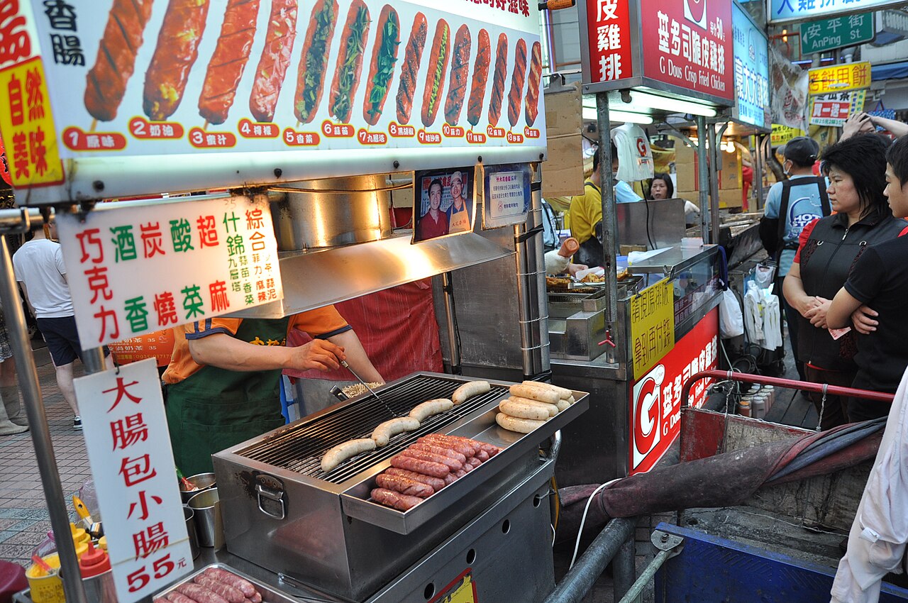 Hsin Ta Kang Grilled Sausage (新大港大腸香腸)